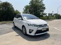2015 Toyota YARIS 1.2 E รถเก๋ง 5 ประตู รถสวย ฟรีดาวล์