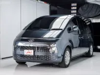 ขายรถ Hyundai Staria 2.2 Trend ปี 2023