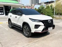 2022 Toyota Fortuner 2.4 V ลิมิเต็ด 1,000 คัน