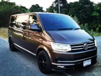 Volkswagen Caravelle T5 TDi เครื่องดีเซล 2.5 เทอร์โบ ออโต้ แปลงหน้าหลังเป็น T6