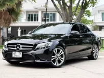 2018 Mercedes-Benz C220 2.0 d Avantgarde รถเก๋ง 4 ประตู 