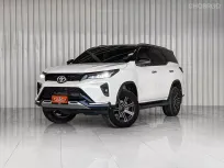 2021 Toyota Fortuner 2.4 Legender 4WD SUV ฟรีดาวน์