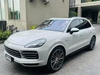 2020 Porsche CAYENNE 3.0 E-Hybrid SUV ไมล์น้อย รถสภาพดี มือเดียว ผู้หญิงขับ