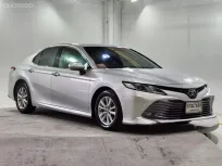2018 Toyota CAMRY 2.0 G รถเก๋ง 4 ประตู 