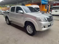 2013 Toyota Hilux Vigo 2.5 E Prerunner รถกระบะ ฟรีดาวน์