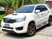 2012 Toyota Fortuner 3.0 V 4WD SUV รถบ้านแท้ ไมล์น้อย เจ้าของขายเอง 
