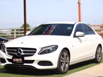 Mercedes-Benz C350e 2.0 e Avantgarde Plug-in Hybrid รถเก๋ง 4 ประตู ปี 2018