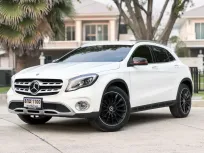 2019 Mercedes-Benz GLA250 2.0 AMG Dynamic SUV รถบ้านแท้ ไมล์น้อย มือเดียวป้ายแดง 