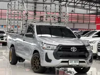 2023 Toyota Hilux Revo 2.8 Entry รถกระบะ 