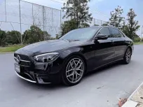 ปี2021 Mercedes-Benz E220 2.0 d AMG Sport มือเดียว ไมล์น้อย