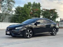 2017 Honda CIVIC 1.5 Turbo RS รถเก๋ง 4 ประตู ฟรีดาวน์ รถบ้านมือเดียว ไมล์น้อย 