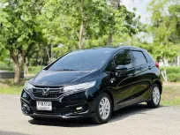 ขาย รถมือสอง 2017 Honda JAZZ 1.5 V+ i-VTEC รถเก๋ง 5 ประตู 
