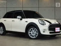 2017 Mini Cooper 1.5 F55 Hatchback AT ออกศูนย์ MINI เยอรมันบางนา ปี 2017 เเท้ครับ B8259