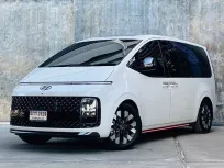 2023 Hyundai STARIA 2.2 Premium with Sunroof รถตู้ รถบ้านมือเดียว