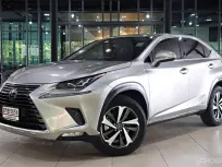 2019 Lexus NX300h 2.5 Grand Luxury SUV รถสวย ไมล์น้อย มือเดียวป้ายแดง 