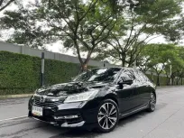 2017 Honda ACCORD 2.0 Hybrid TECH i-VTEC รถเก๋ง 4 ประตู 