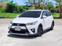 2017 Toyota YARIS รถเก๋ง 5 ประตู 