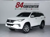 2019 Toyota Fortuner 2.4 V SUV รถสวย