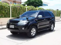 TOYOTA FORTUNER 3.0 V 4WD ปี 2005 เกียร์AUTO 4X4 สภาพนางฟ้า 