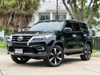 2019 Toyota Fortuner 2.8 TRD Sportivo SUV ฟรีดาวน์ รถบ้านมือเดียว ไมล์น้อย 