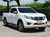 Nissan NP 300 Navara 2.5 KING CAB Calibre V 2019 กระบะใช้งานในครอบครัว เบาะสวยไม่เคยหุ้มใหม่
