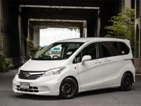 ขาย รถมือสอง 2013 Honda Freed 1.5 E รถเก๋ง 5 ประตู 