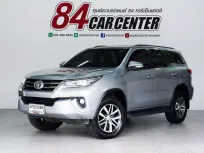 2015 Toyota Fortuner 2.8 V 4WD SUV รถบ้านมือเดียว