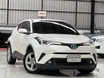 2018 Toyota C-HR 1.8 HV Mid SUV ออกรถ 0 บาท