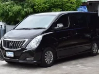 Hyundai H1 Delux  ปี 2018 วิ่ง 12*,*** กม เครื่องยนต์ ดีเซล เทอโบแปรผัน ขนาด 2.5 ลิตร