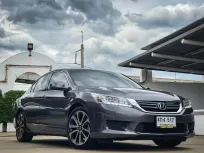 2014 Honda ACCORD 2.0 Hybrid TECH i-VTEC รถเก๋ง 4 ประตู 