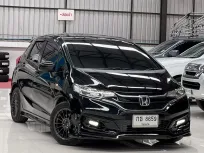 2018 Honda JAZZ 1.5 V i-VTEC รถเก๋ง 5 ประตู ดาวน์ 0%