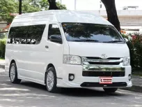 Toyota Hiace 3.0 COMMUTER D4D 2017 รถบ้านใช้งานในครอบครัวป้ายฟ้า ใช้งานน้อยไมล์ 9 หมื่นกว่าโล