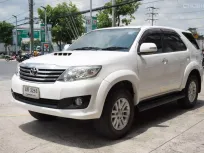 ขาย รถมือสอง 2012 Toyota Fortuner 3.0 V SUV 
