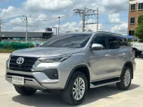 ซื้อขายรถมือสอง 2020 Toyota Forturener 2.4 v 2wd AT