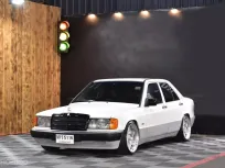 1994 Mercedes-Benz 190E 2 รถเก๋ง 4 ประตู 
