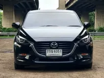 ขาย รถมือสอง 2017 Mazda 3 2.0 S รถเก๋ง 4 ประตู 