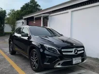 Benz GLA200 สีดำ ปี 2017 ไมล์น้อย วิ่งน้อยมาก ไม่เคยชนหนัก