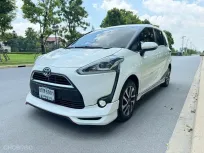 2018 Toyota Sienta 1.5 V รถตู้มินิ เจ้าของขายเอง