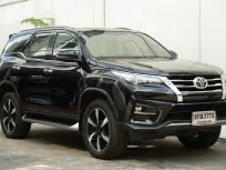 2019 Toyota Fortuner เลือก SUV ออกรถง่าย รถบ้านมือเดียว ไมล์แท้ 