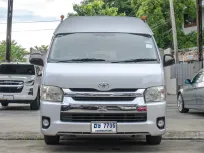 2017 Toyota COMMUTER 3.0 D4D รถตู้/van 