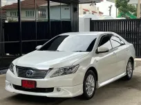 2013 Toyota CAMRY 2.0 รถเก๋ง 4 ประตู รถสภาพดี มีประกัน ไมล์แท้ รถศูนย์ประวัติดี 