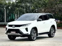 ขาย รถมือสอง 2022 Toyota Fortuner 2.4 Legender SUV 