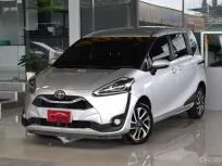 ประตูท้ายไฟฟ้า 2019 Toyota Sienta 1.5 V MPV รถบ้านมือเดียว