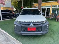 2022 Mitsubishi TRITON 2.5 รถกระบะ ออกรถ 0 บาท