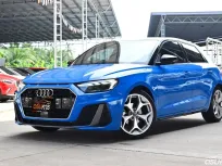 Audi A1 1.5 Sportback 35 TFSI S-Line 2020 รถบ้านมือเดียวออกศูนย์ไมล์ 2 หมื่นกว่าโล ชุดแต่งรอบคัน