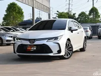 Toyota Altis 1.8 Sport  2018 รถบ้านมือเดียวใช้งานน้อยไมล์เพียง 3 หมื่นกว่าโล ชุดแต่งศูนย์รอบคัน