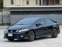 ขาย รถมือสอง 2014 Honda CIVIC 1.8 ES i-VTEC รถเก๋ง 4 ประตู รถสวย