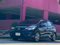 2014 Honda JAZZ 1.5 i-VTEC รถเก๋ง 5 ประตู 