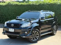 2015 Toyota Fortuner 3.0 TRD Sportivo SUV รถสวย ไมล์น้อย มือเดียวป้ายอดง 