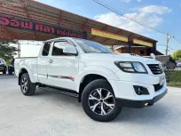 2013 Toyota Vigo Champ 2.5 E Prerunner TRD Sportivo รถกระบะ 